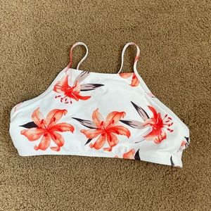 SHEIN women’s size small swimsuit top